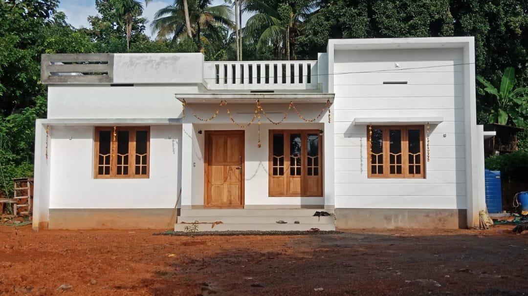 1600 Square Feet Modern Kerala Double Floor House Design In 3 Cent Plot ...