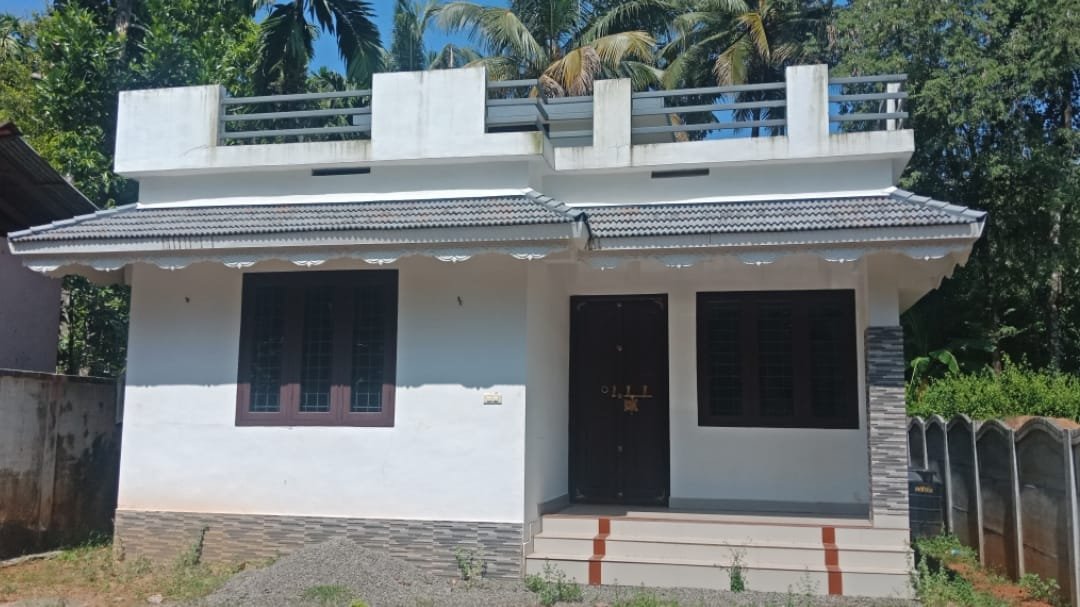 821 Square Feet 2 Bedroom Single Floor Simple House For 10 Lacks