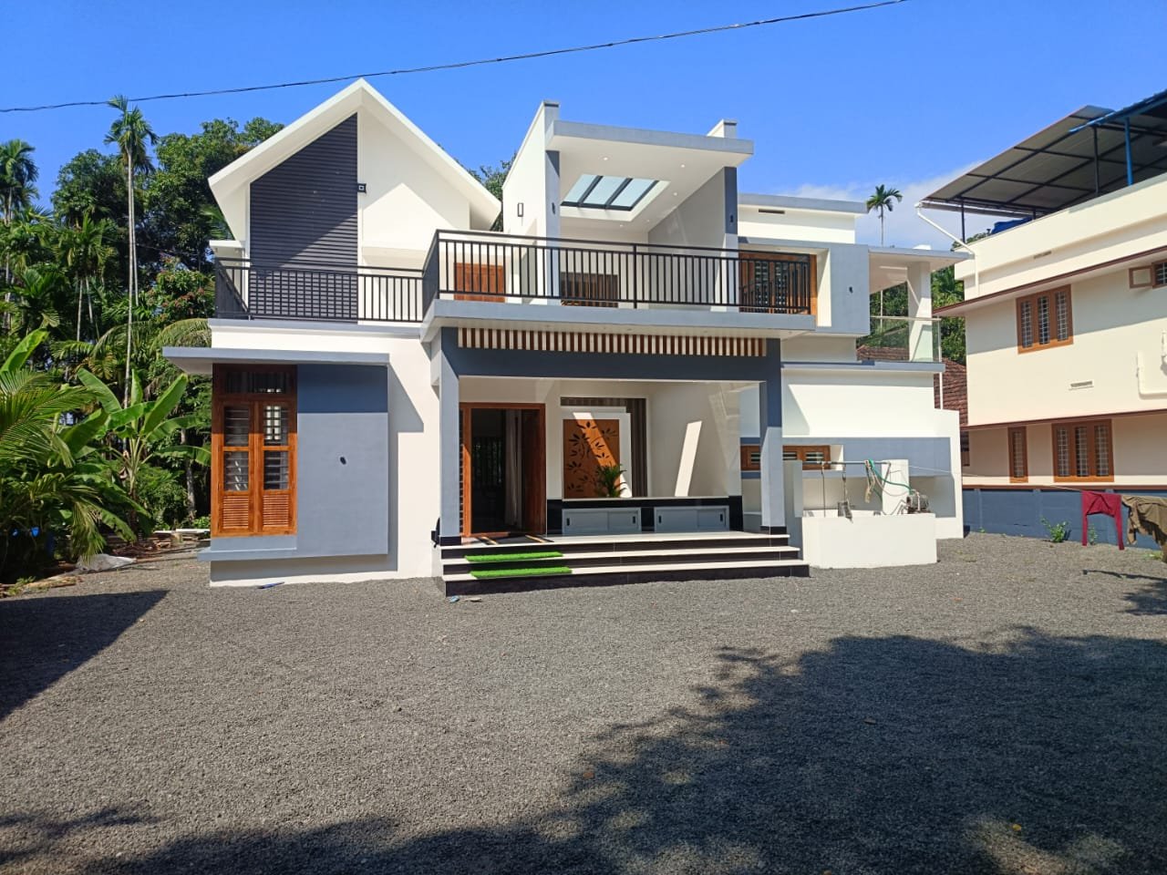 Elevation -contemporary house at Thrissur